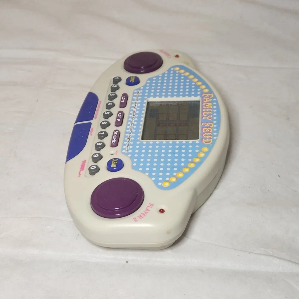 Family Feud Vintage 1997 Handheld Game Tested Works With‎ One Cartridge
